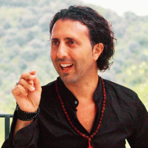 Picture of Swami Leandro